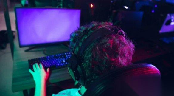 东京一教师发布最新FPS玩家意识调查 71.3%的人易暴怒