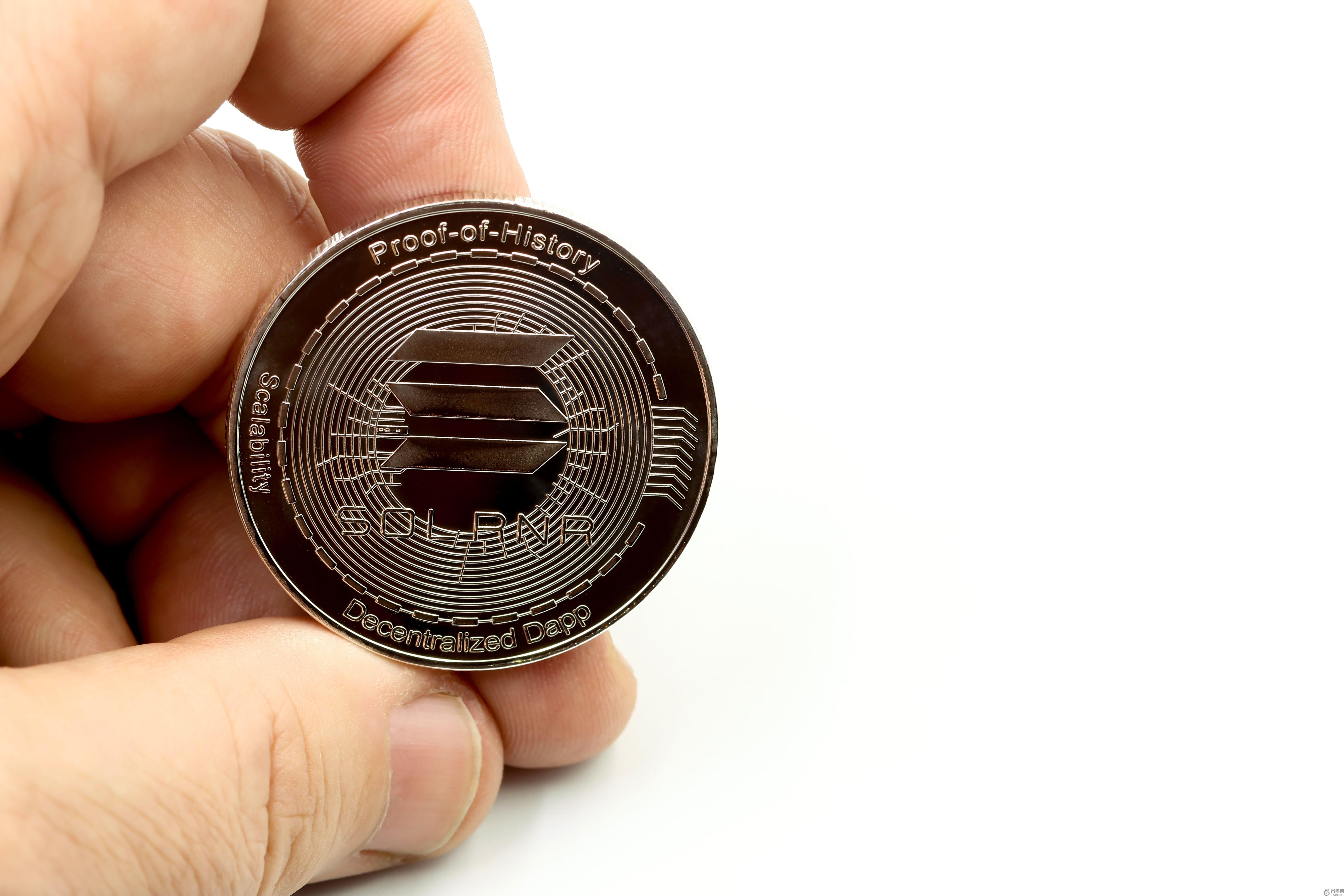 Solmate Infrastructure 宣布并购活动和验证器推出，3 亿美元 PIPE 即将提交申请