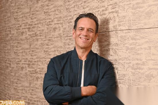 Xbox负责人 小岛秀夫说想开发一款极其恐怖的游戏