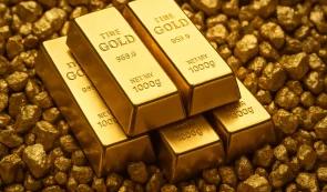 黄金价格创历史新高，外汇储备占比超过美国国债。